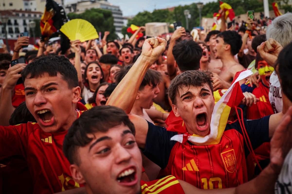 The Spanish party